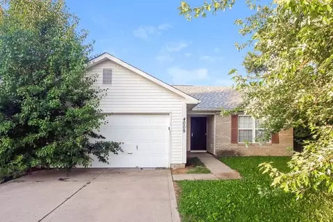 4009 Dogwood Ln, Franklin, IN 46131