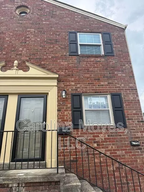2530 E North St #2H, Greenville, SC 29615