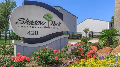 420 Shadow Park Apartments - 420 Garland Dr Lake Jackson Tx 77566 # TX 77566, Lake Jackson, TX 77566