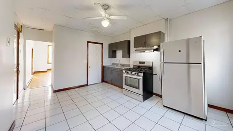 60 Chelsea St #1, Boston, MA 02128