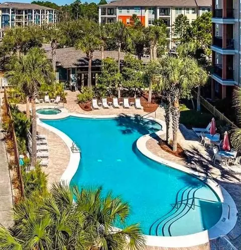 1430 Regency Rd, Gulf Shores, AL 36542
