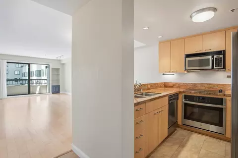 601 Van Ness Ave #406, San Francisco, CA 94102