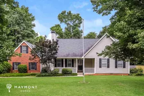 100 Rainwater Ct, Mcdonough, GA 30252