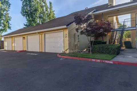 1311 W Century Blvd #42, Lodi, CA 95242