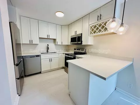 2121 Milligan Ave #6, Swissvale, PA 15218