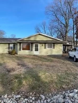 3520 Saint Francis Dr, Springfield, IL 62703