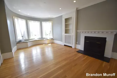 1402 Beacon St #3, Brookline, MA 02446