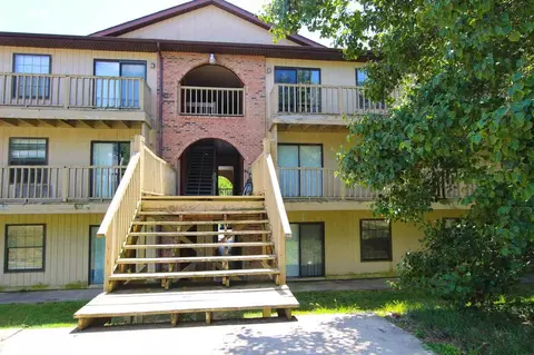 1001 W Wayne St #307, Muncie, IN 47303