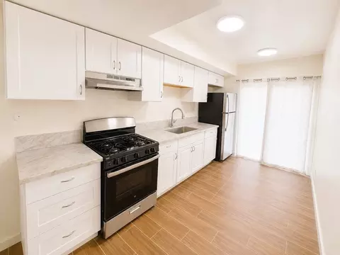 14026 Paramount Blvd #11, Paramount, CA 90723 photo 4