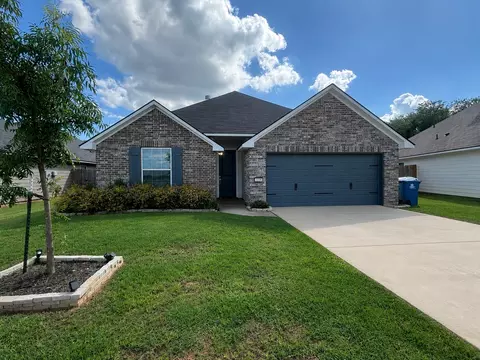 3337 Grand Lake Dr, Bossier City, LA 71111