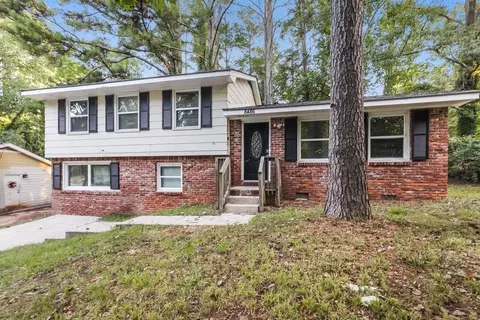 8486 Magnolia Dr, Jonesboro, GA 30238