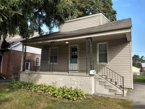 339 E Maplehurst St, Ferndale, MI 48220