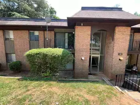 415 Orchard Trace Ln #2, Charlotte, NC 28213