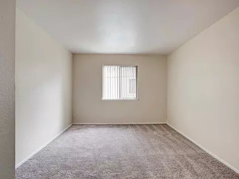 8007 Sunrise Blvd, Citrus Heights, CA 95610
