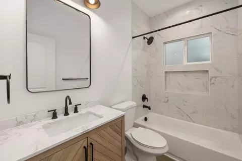 6763 N Elman St, San Diego, CA 92111