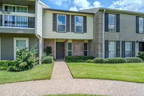 10349 Longmont Dr, Houston, TX 77042