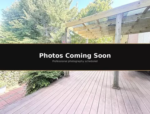 20469 Waters Point Ln, Germantown, MD 20874