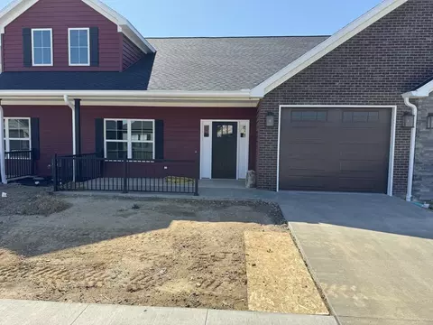 3767 High Pointe Ln, Newburgh, IN 47630