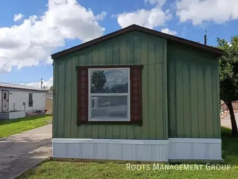 3707 E Us Business 83 Apt #230, Donna, TX 78537