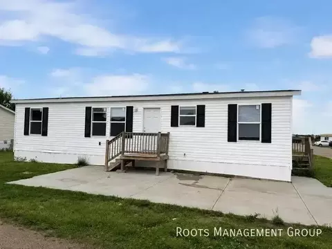 2300 E Philip Ave #TRLR 47A, North Platte, NE 69101