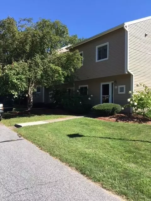 b11 Stonehedge Drive #B11, South Burlington, VT 05403