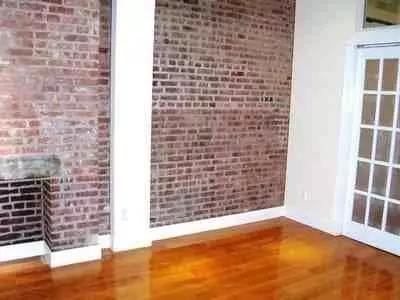 279 E 10th St #5, New York, NY 10009