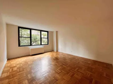 333 E 49th St #5G, New York, NY 10017