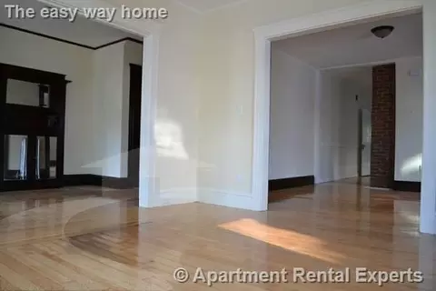 126 Auburn St #1, Medford, MA 02155
