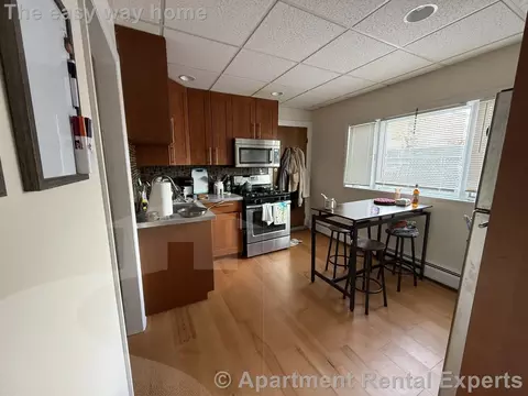 112 Thurston St #2, Somerville, MA 02145