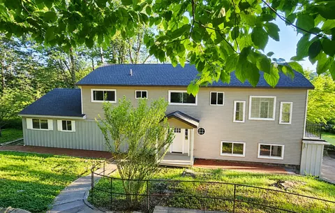 450 Danbury Rd #NA, Wilton, CT 06897