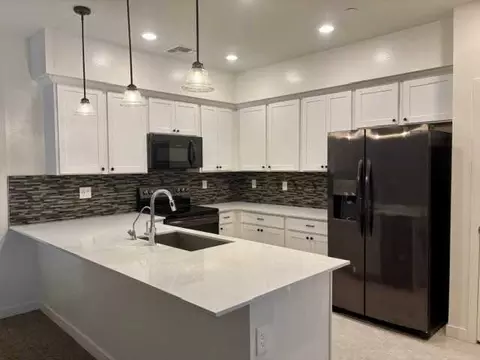 2748 S Cavalier Dr Unit #103, Gilbert, AZ 85295