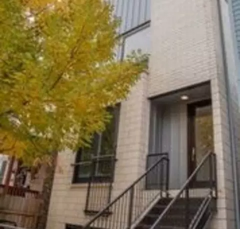 1708 S Desplaines St #1, Chicago, IL 60616