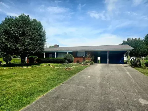 101 Madora Dr, Powell, TN 37849