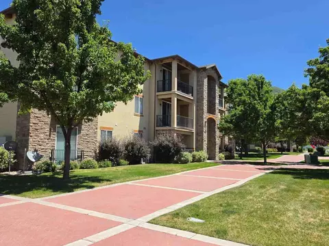 638 N 400 W #E, Centerville, UT 84014
