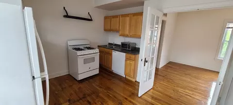 Undisclosed, Chicago, IL 60657