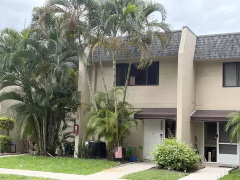 81 Deer Creek Rd #J103, Deerfield Beach, FL 33442
