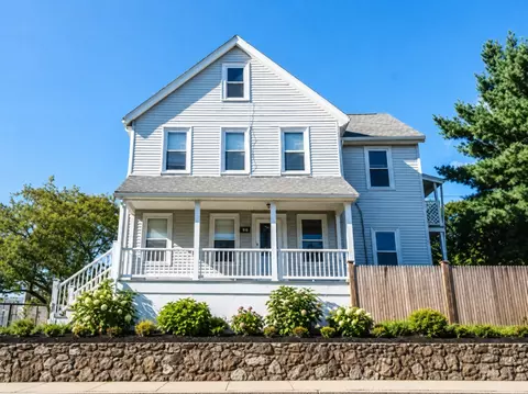 63 Catherine St # 65, Boston, MA 02131