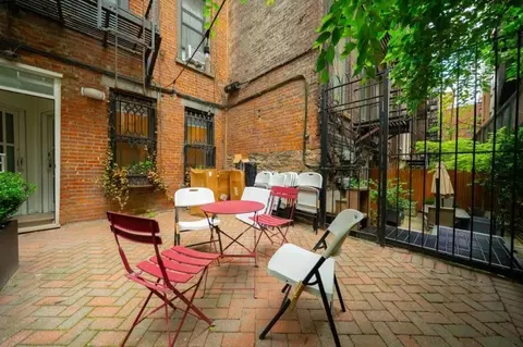 344 W 17th St, New York, NY 10011