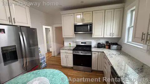 41 Jaques St #1, Somerville, MA 02145