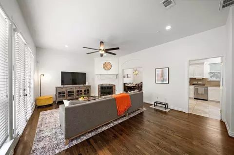 1505 Wentworth St #1570351P, Houston, TX 77004