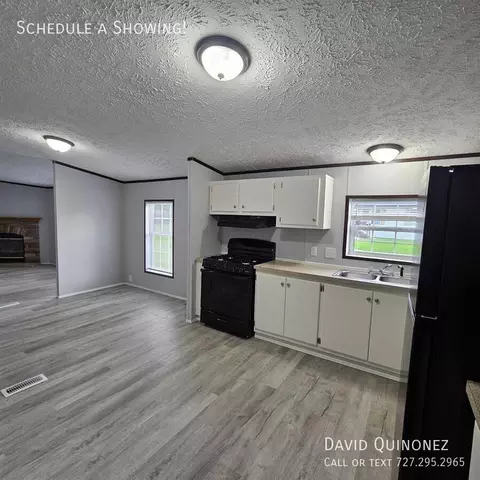 2737 W Washington Center Rd #80, Fort Wayne, IN 46818