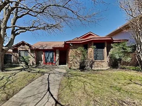13131 Rocky Ledge Dr, Balch Springs, TX 75180