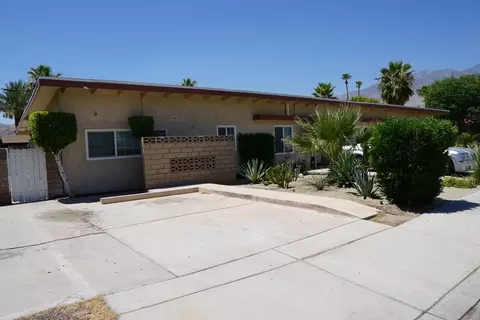 3913 E Calle De Ricardo #1, Palm Springs, CA 92264