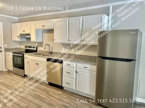 128 S Cedar Ln #BLDG 2, Fort Oglethorpe, GA 30742