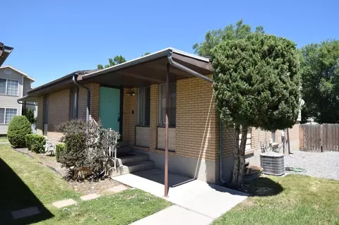 1885 E Jeremy Ct, Murray, UT 84121