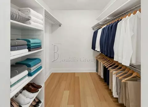 15 Cedar St #12B, New York, NY 10005
