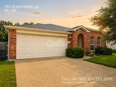 789 Kingfisher Ln, Leander, TX 78641