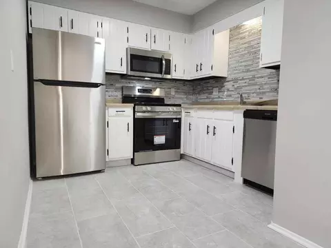 406 Circle Dr # A, Rock Falls, IL 61071