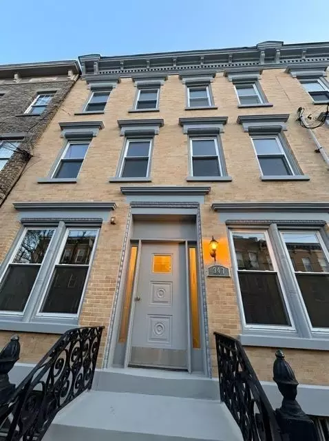 347 7th St # 4, Jersey City, NJ 07302