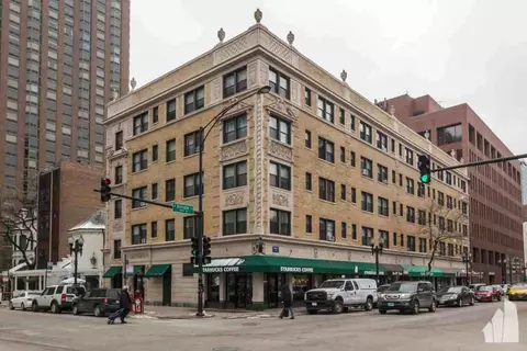 1164 N Dearborn St #213, Chicago, IL 60610